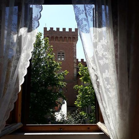 Torre Rossa Lejlighed Bolgheri Eksteriør billede